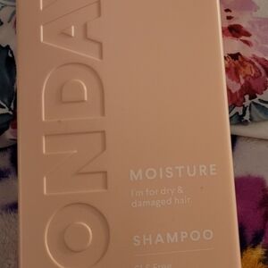 Banana Republic Moisture Shampoo - Cream